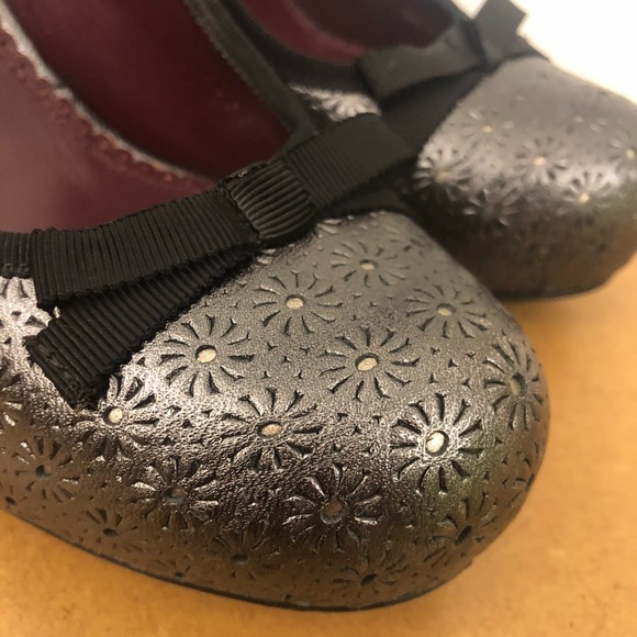 Gorgeous Marc Jacobs Heels - Picture 2 of 8